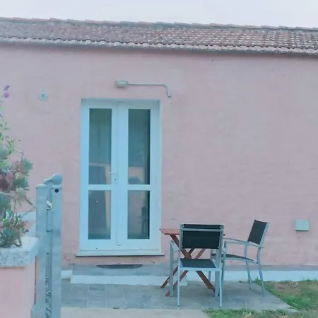 Lu Stazzu Di La Liccia Apartman *